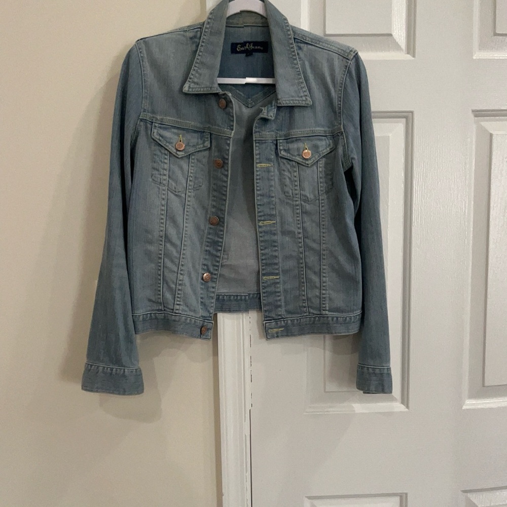 Earl Jeans Light Blue Gray Jean Jacket with Classic Design and Long Sleeves